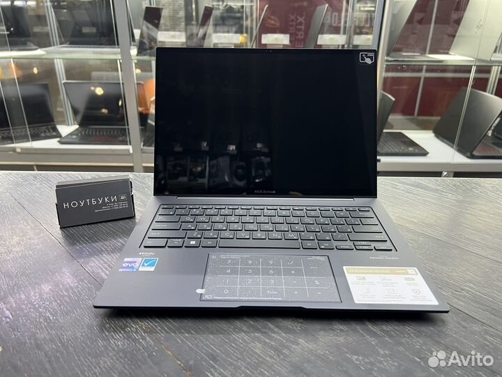 Новый ультрабук Asus Zenbook 14 oled i5/8/512