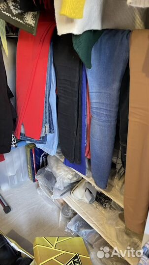 Много одежды женской на 42/44