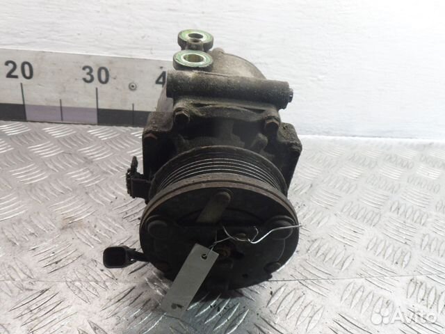 Компрессор кондиционера Lincoln Navigator 2