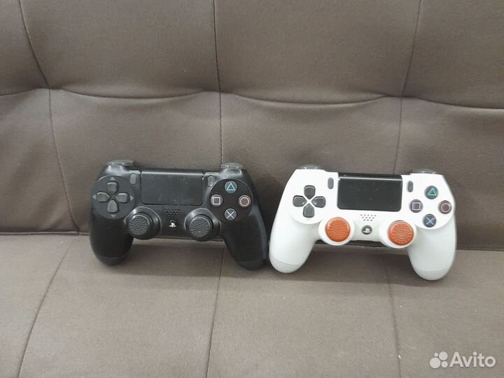 Джойстик Sony PS4
