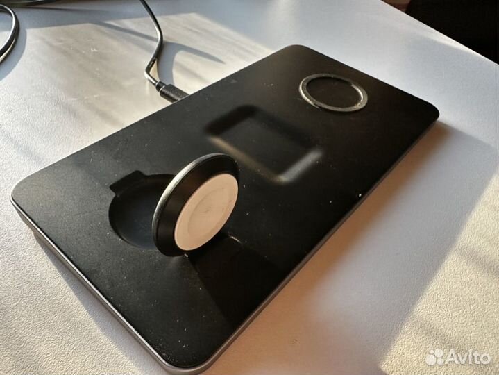 Зарядка Satechi (беспроводная, iPhone, Watch)