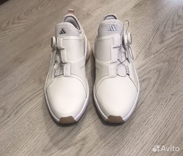 Новые кроссовки Adidas Оригинал 42