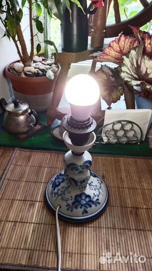 Лампа настольная гжель