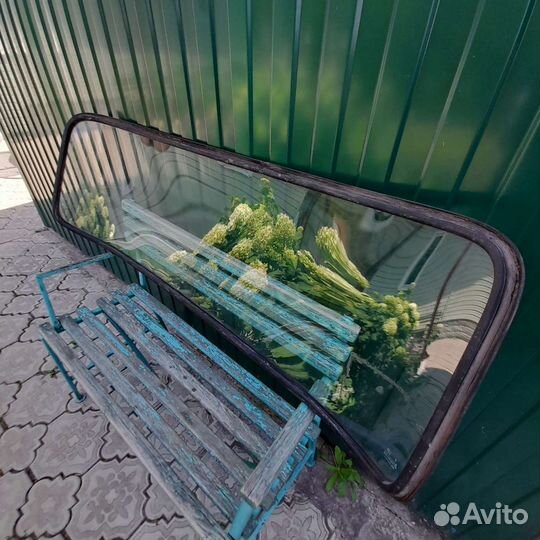 Лобовое стекло