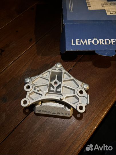 Подушка АКПП двигателя