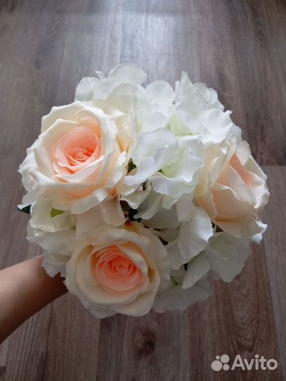 Свадебный букет невесты