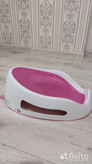 Горка лежак сиденье круг для купания