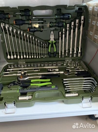 Набор инструментов дело техники 147/предметов