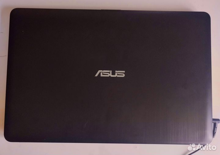 Ноутбук asus