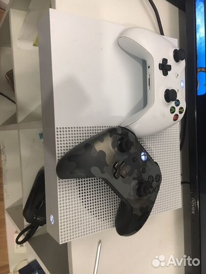 Xbox One s 1tb