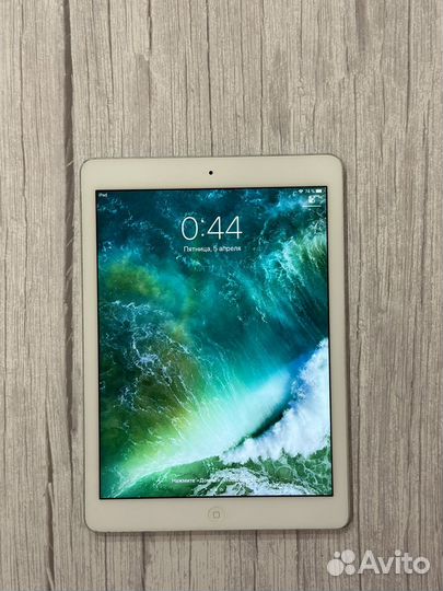 iPad Air 16GB Wi-Fi