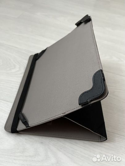 Чехол и подставка для планшета
