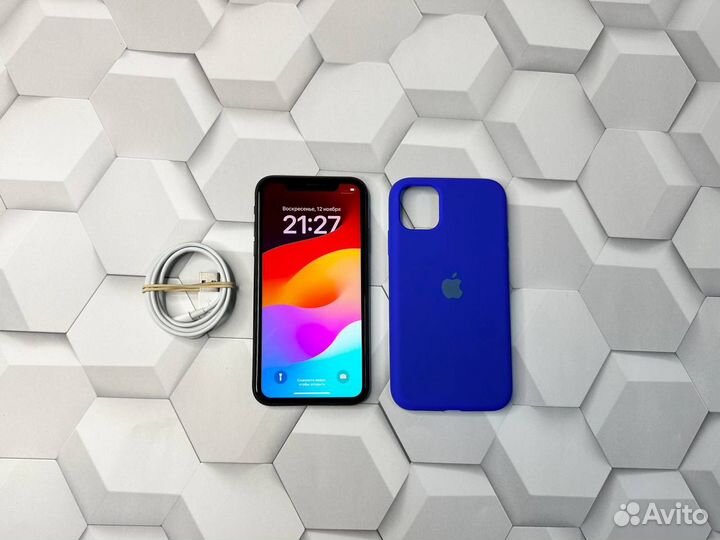 iPhone 11, 64 ГБ