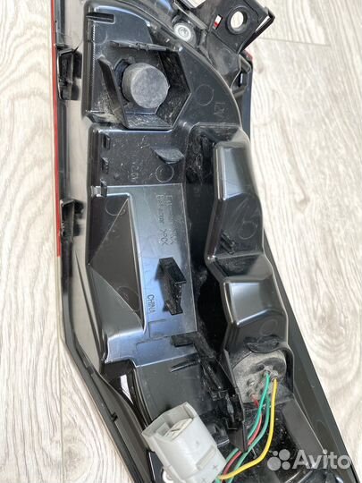 Фонарь задний левый наружний