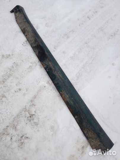 Накладка на порог левая Daewoo Leganza C20SED