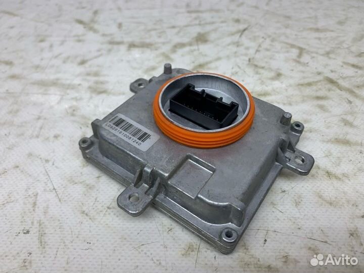 Блок розжига диодов Volkswagen Touareg FL 3.6 2017