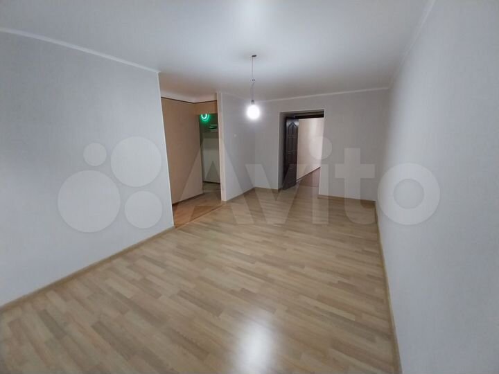2-к. квартира, 42,4 м², 2/4 эт.