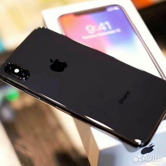 Телефон iPhone X