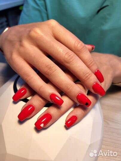 Маникюр, покрытие гель-лаком