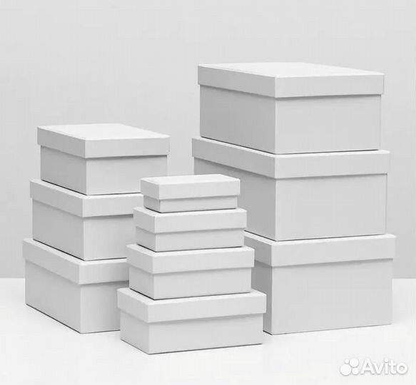 Новые подарочные коробки 10 шт разные