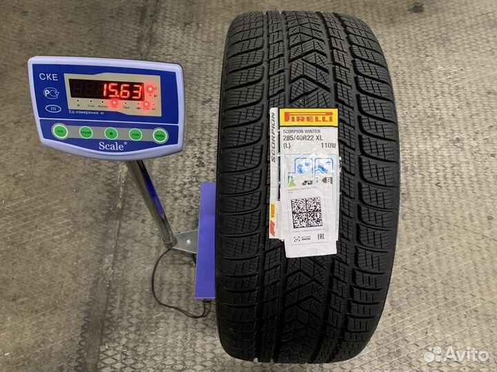 Pirelli Scorpion Winter 285/40 R22 110W