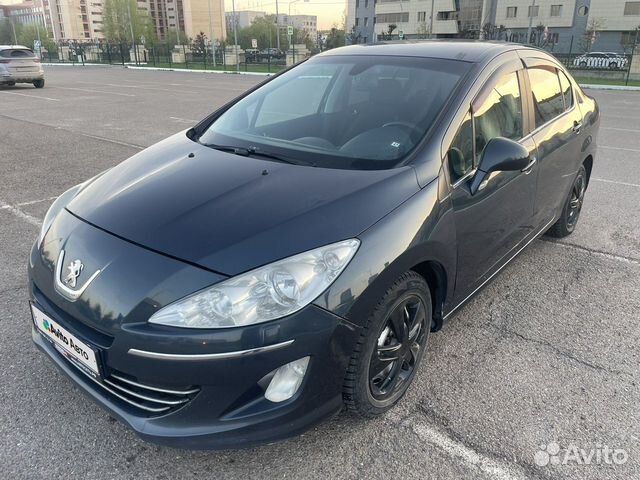 Peugeot 408 1.6 AT, 2012, 241 000 км с пробегом, цена 569000 руб.