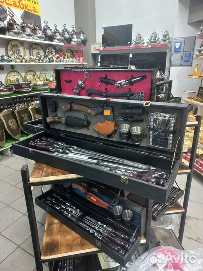 Шашлычный подарочный набор шампура