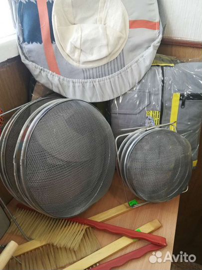 Пчеловодческий инвентарь