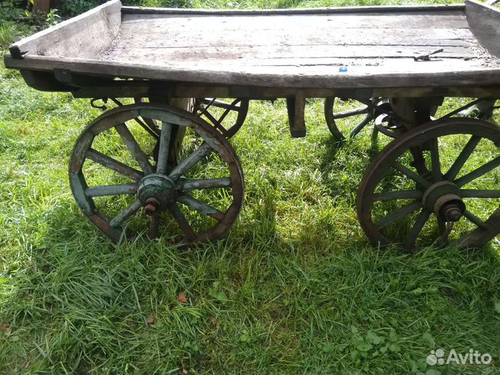 Телега деревянная