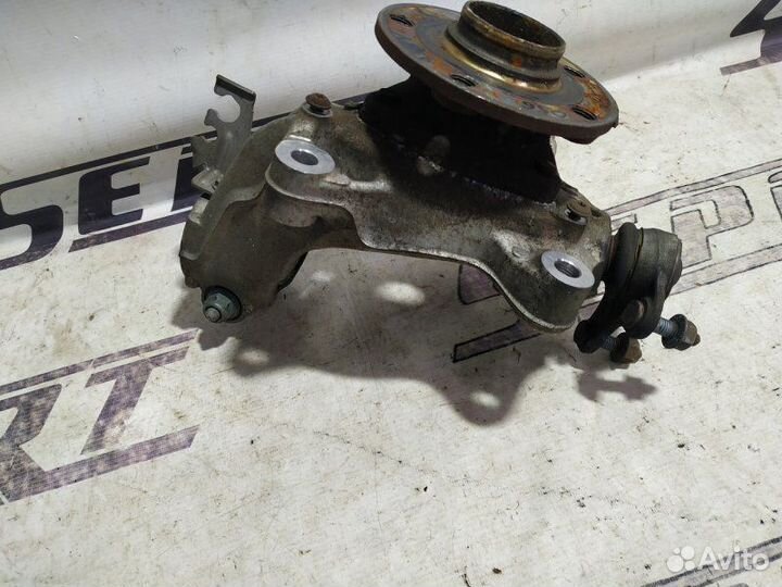 Кулак поворотный левый Audi A3 8V 1.8 cjsb 2013