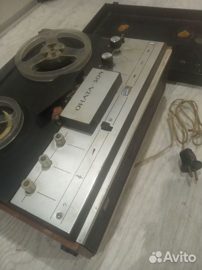 Мебель белая в кабинет