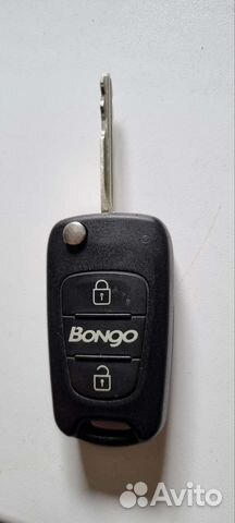 Оригинальный ключ Kia Bongo III (с чипом)