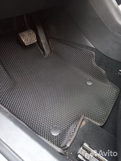 Эва коврики с бортами Volkswagen Tiguan 1