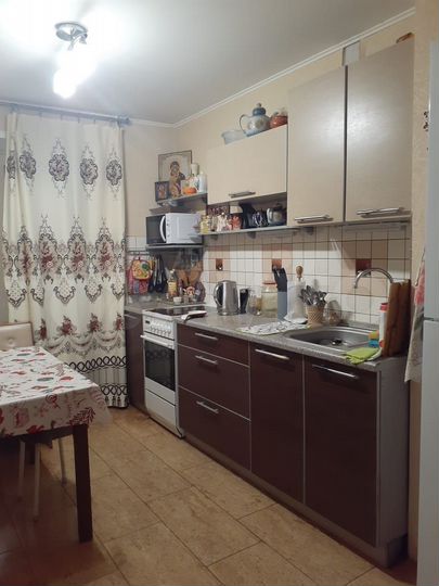 3-к. квартира, 72 м², 3/12 эт.
