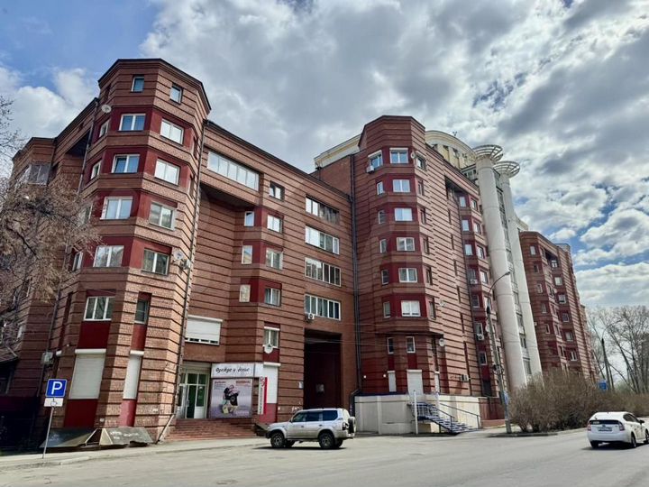 3-к. квартира, 111,1 м², 5/11 эт.