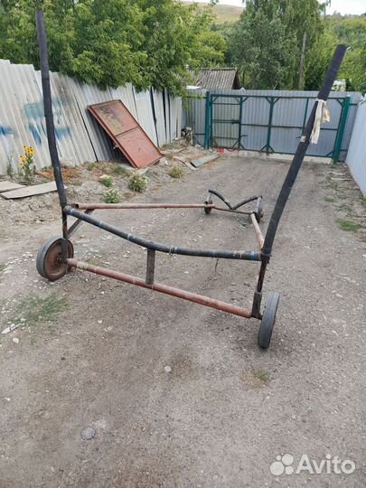 Тележка для моторной лодки