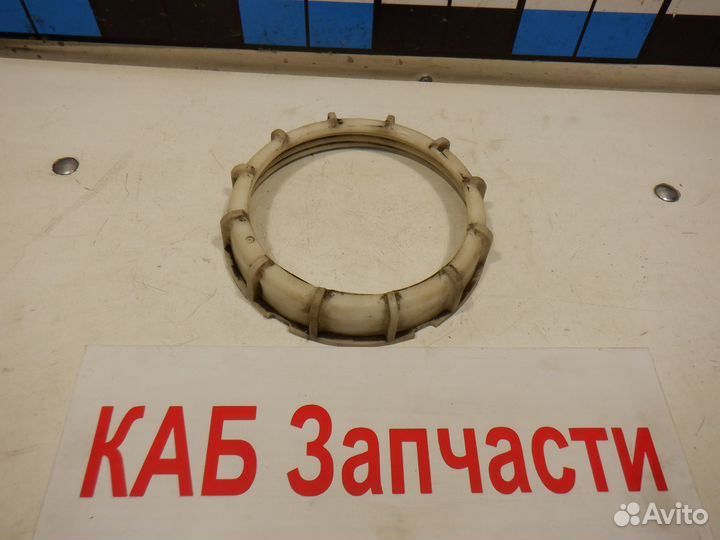 Гайка топливного насоса Ford Transit 2.2TDI