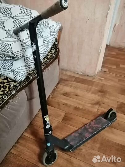 Трюковой самокат Phoenix