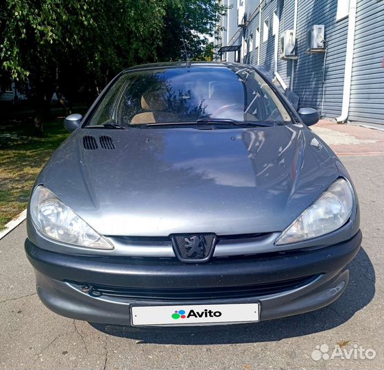 Peugeot 206 1.4 МТ, 2003, 175 236 км