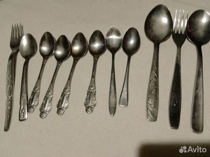 Столовые приборы