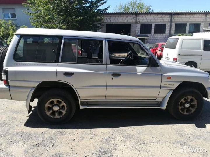 Прицепное устройство (фаркоп) Mitsubishi Pajero