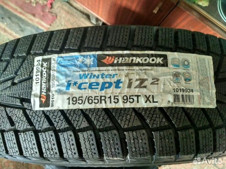 Hankook Winter I'Cept iZ 2 W616 195/55 R16 91T