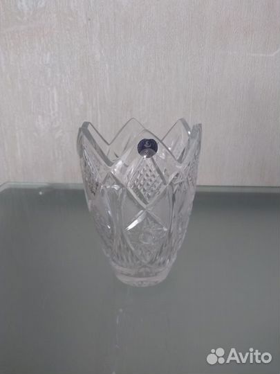 Ваза хрустальная