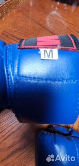 Перчатки для единоборств