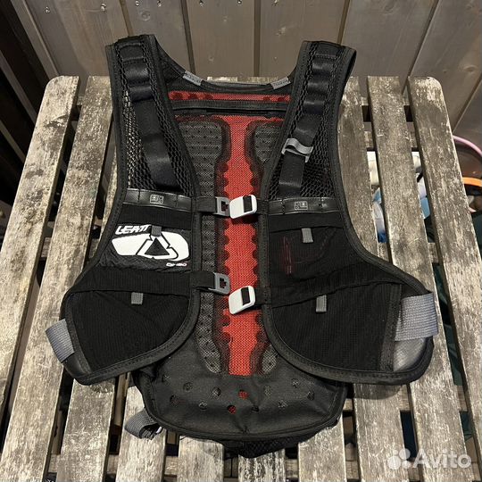 Рюкзак-гидропак Leatt GPX Cargo 3.0, черно-белый