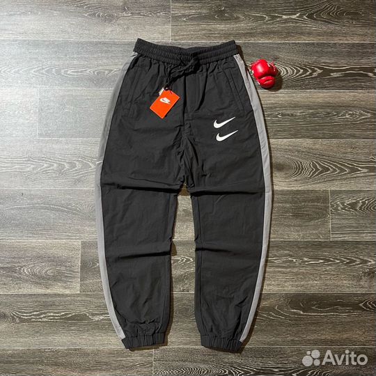 Спортивные штаны nike