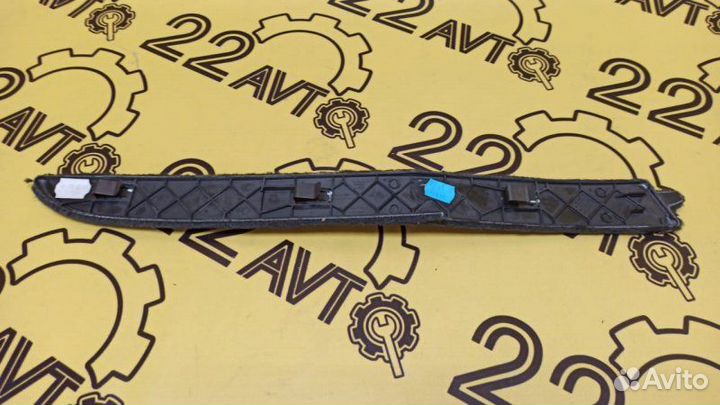 Накладка консоли правая Bmw 525I E60 N52B25A