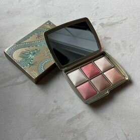 Hourglass палетка дракон