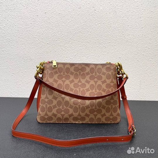 Сумка с ручкой Coach канва кожа коричневая