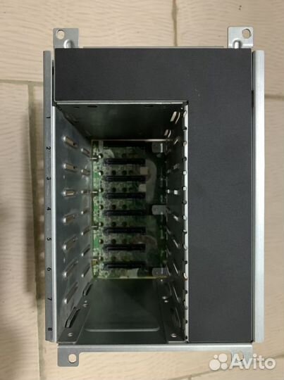 Дисковая корзина 8 SFF 2,5” ML350 G6 511782-001